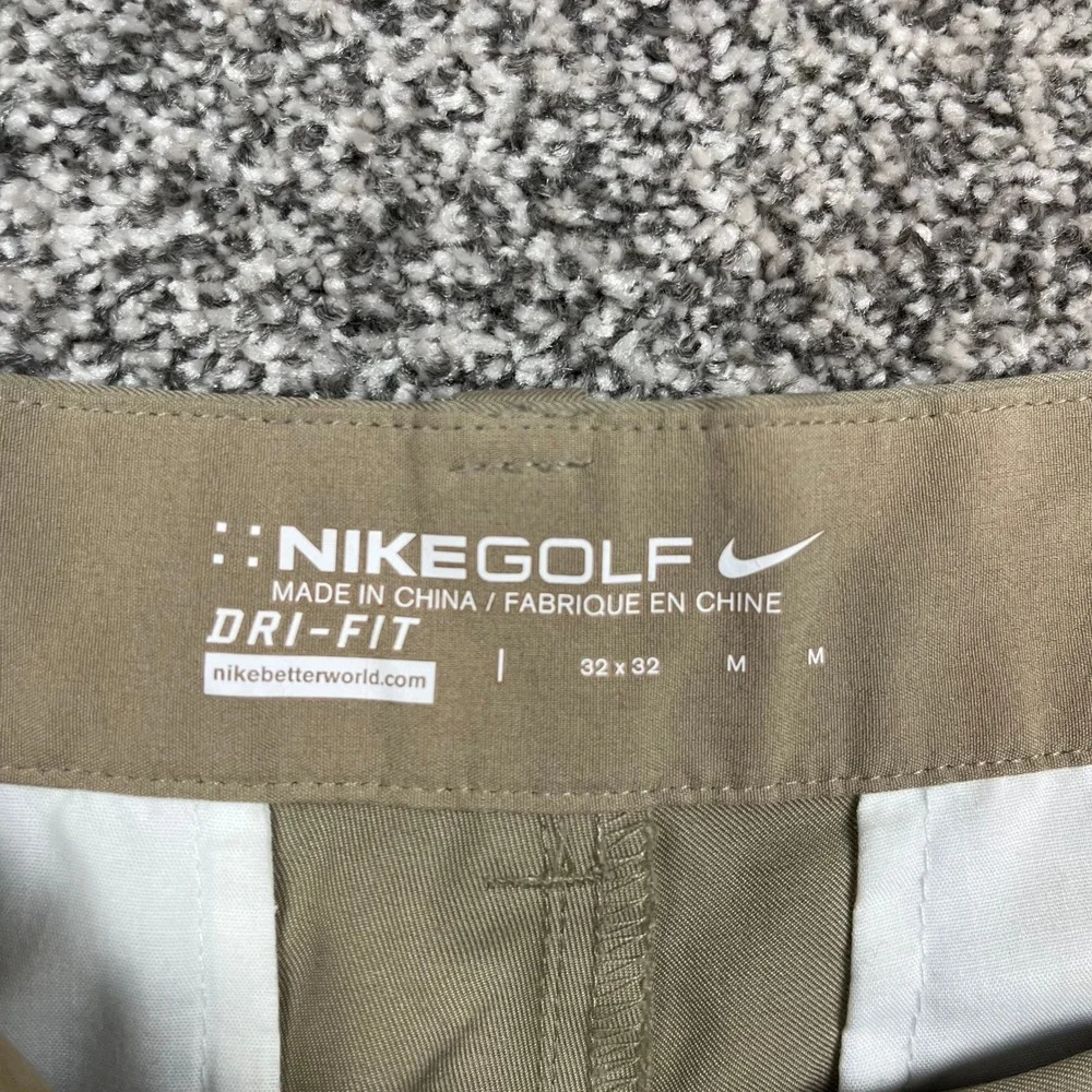 Nike Golf Dri Fit Mens 32X32 Tan Flat Front Chino Golf Pants Size Medium